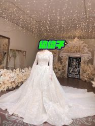 点击看大图 -伯瓷皇后婚纱艺术空间