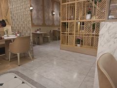 -荷花亭·湖北融合菜(中商广场店)