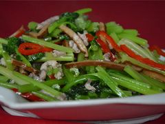 -美芳酒家(湖西路菜场店)