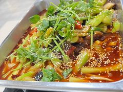 -YI PIN JU 一品居中餐厅 中国超市