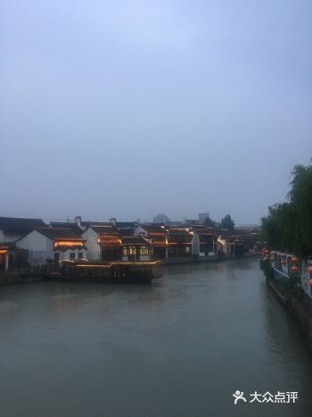 月河 很久很久很久没去了，以前去的时候一直人都很多