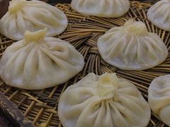 灌汤包-西安贾三灌汤包·回坊小吃·清真炒菜(北院门总店)