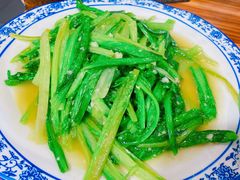 蒜茸油麦菜-家有美味(户部山二店)