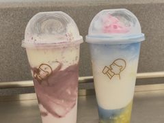 -喜茶(迪士尼小镇·平行宇宙店)