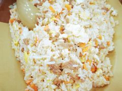 牛肉鸡蛋炒饭-贞姨美食·老字号海鲜大排档