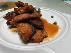 上海熏鱼-老正兴菜馆(徐汇店)