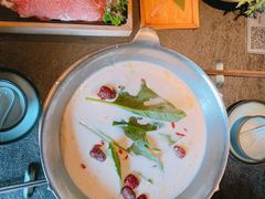 -湊湊火锅·茶憩(新中关购物中心店)