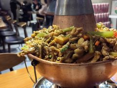 -炉小二铜锅牛蛙•川湘菜(三里屯店)