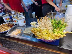 自助取餐区-八一路好吃街(雨田商务大厦店)