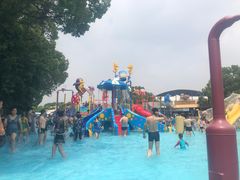 -热带风暴水上乐园