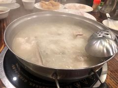 -正能量脆肉鲩火锅