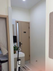 -苗方清颜专业祛痘·皮肤管理