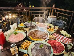 -巴倒烫陆派火锅山庄(南山总店)