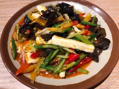 -川堂风·跷脚牛肉·乐山爆炒(宝山日月光店)