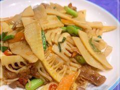 -民间瓦缸煨汤館(嵩山路店)