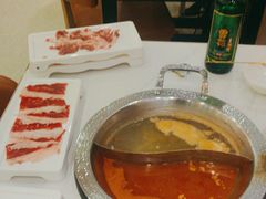 -嘎琉鲜切牛肉自助火锅