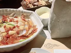 -穹六人间 people 6(岳阳路店)