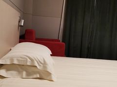 -白玉兰商务酒店(沈阳陆军总院店)