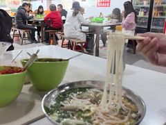 -小倪羊肉米线馆