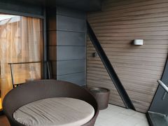 -上海滴水湖皇冠假日酒店