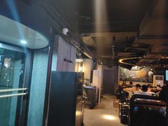 -麦凯伦烧烤·精酿超级工厂店(金桥总店)