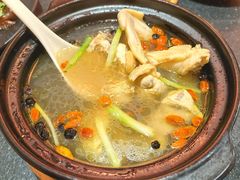 羡山竹林土鸡煲-羡餐厅·杭帮菜·淳菜(千岛湖自由洲际殿店)
