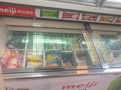 -全家便利店(南峰中心店)