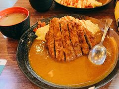咖喱猪排蛋包饭-犀牛家猪排