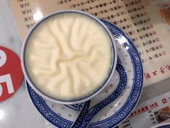 双皮奶-广信牛奶甜品世家(台东店)