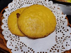 鳇鱼玉米饼-老刘生态大鱼坊铁锅炖鱼(赛马场店)