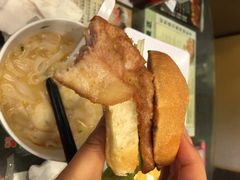 翠华餐厅(德辅道中店)-翠华餐厅(德辅道中店)