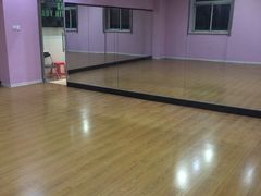 iphone_upload_pic-零下舞度·街舞连锁机构(万科中心店)