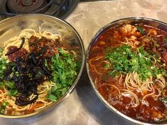 -易门野生菌府·菌海森林(月牙潭公园店)