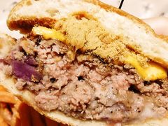 芋泥肉松汉堡-Grinder 绞肉机汉堡(武定路店)