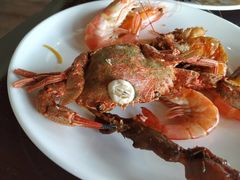 -荣誉国际酒店-云顶旋转餐厅