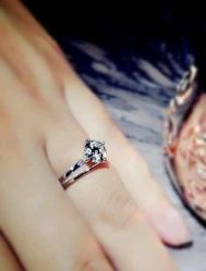 -威德钻石-克拉钻大本营(南京东路店)