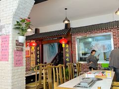 -亮健容天生蚝烧烤自助(交道口直营店)