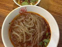 -万记麻辣烫国展总店