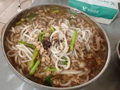 -正宗杨记普洱酸醋米线(总店)