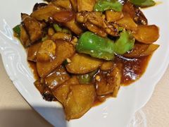 地三鲜-老码头黑皮肘子锅包肉(赣水路店)