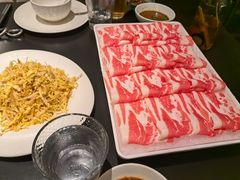 -鲜入唯煮·港式海鲜牛肉火锅(金宝街店)