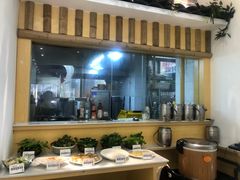 -邻家小馆(银都店)