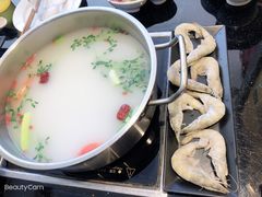 -鼎盛山海火锅(北戴河刘庄夜市老虎石浴场店)