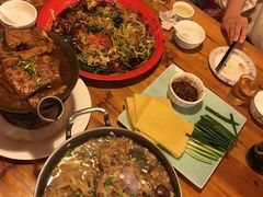 -闯关东东北农家菜(崂山石老人店)