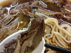-尊品原汁牛肉面