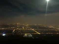 -鬼笑石后山停车场