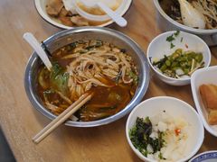 -丽丽三鲜螺蛳粉(田林路店)