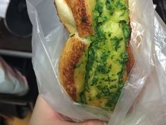 -巴黎贝甜(大宁国际商业广场店)