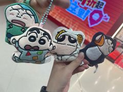 -名创优品(广州萝岗万达广场店)