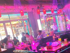 -喜鹊音乐酒馆(西街店)